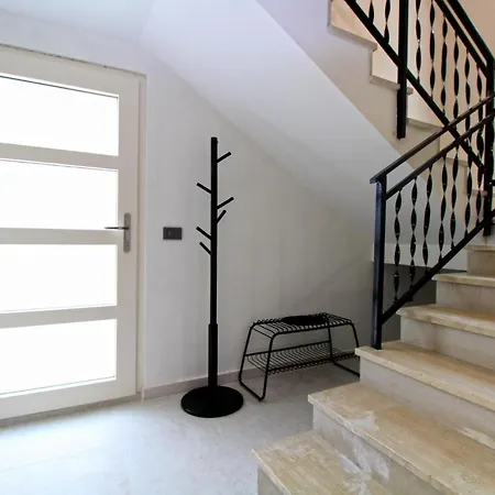 Дом отдыха House 2164 *
